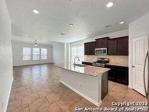 Building Photo - 22410 Akin Fawn