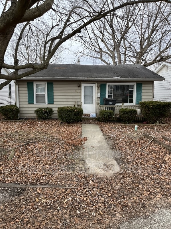 Building Photo - 4025 Brown St