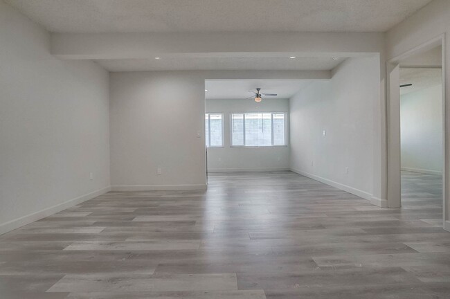 Building Photo - 15515 S Vermont -Fully Renovated
