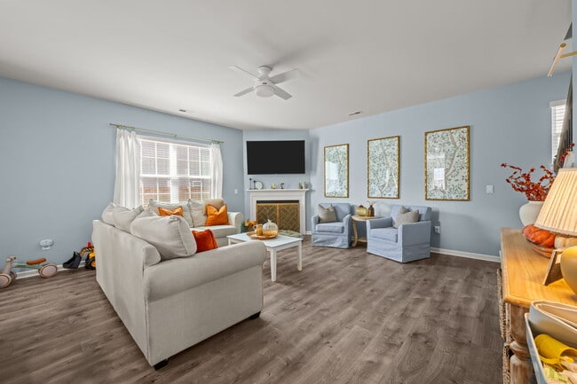 Building Photo - 1012 Kellie Ct