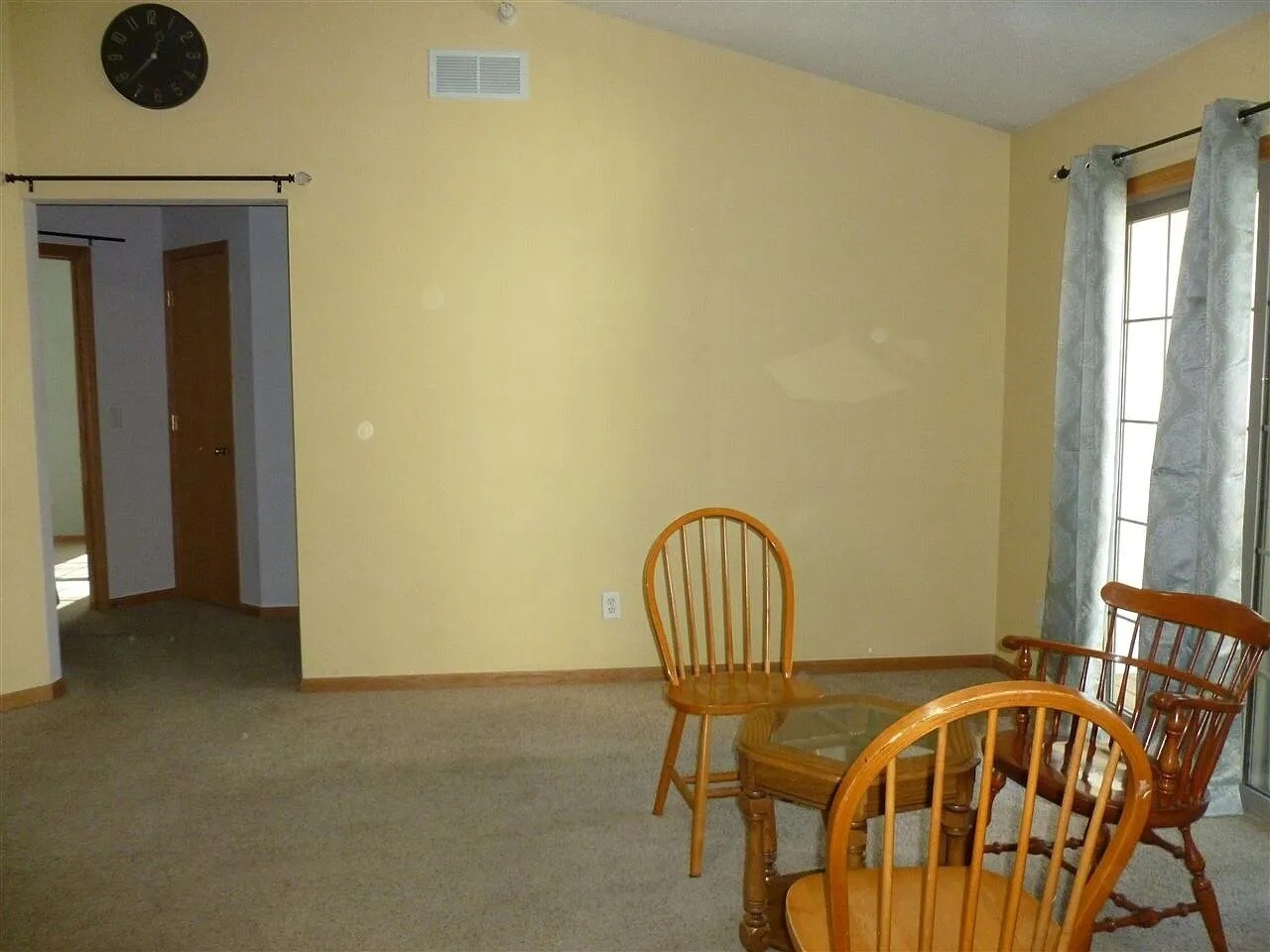 Building Photo - 2855 Coral Ct