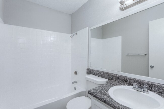Building Photo - 145 W Pioneer Pkwy