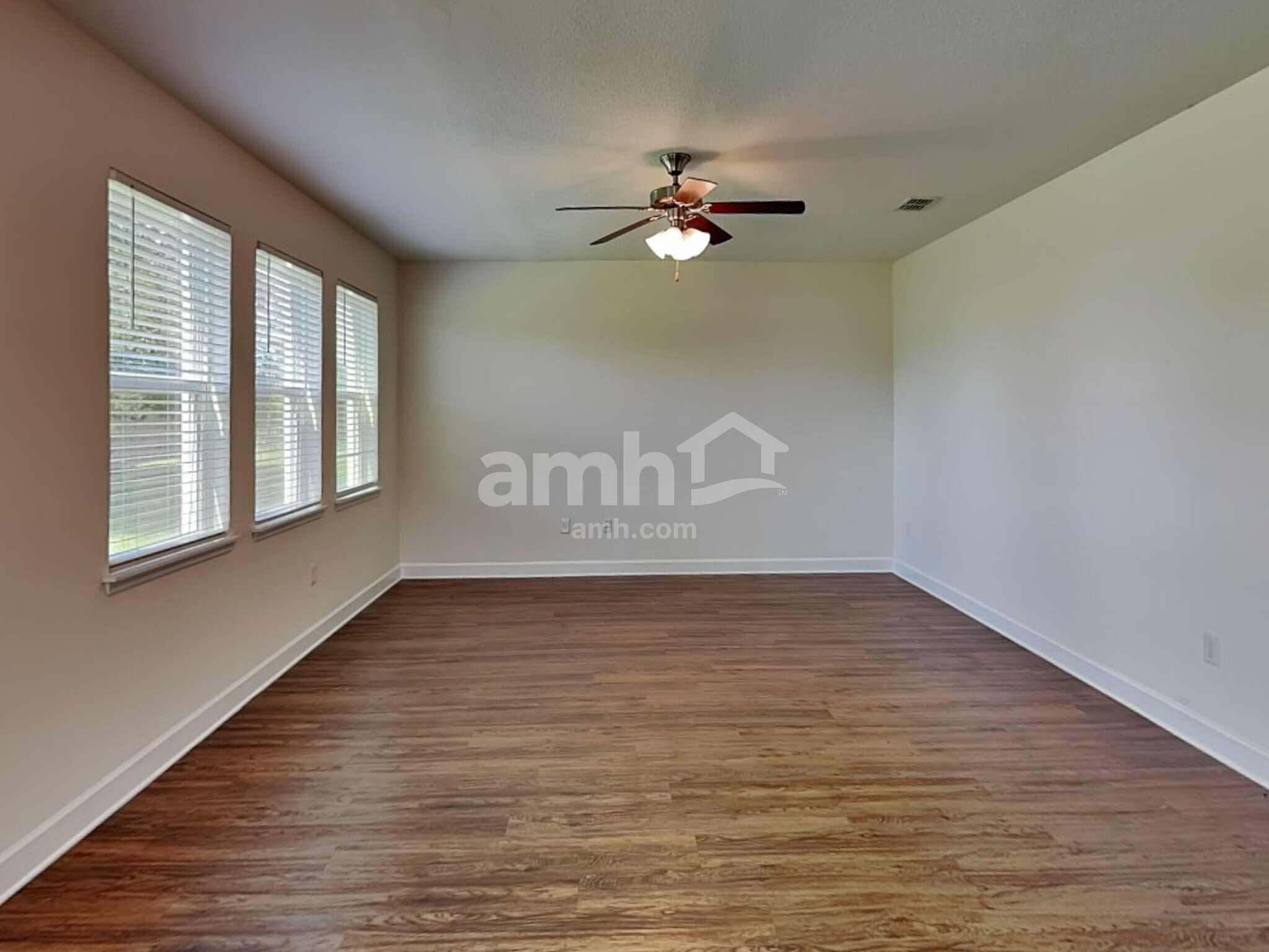 Building Photo - 2043 Pirie Pl