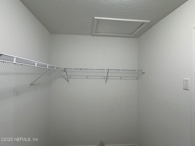 Building Photo - 3145 Flower Branch Ave