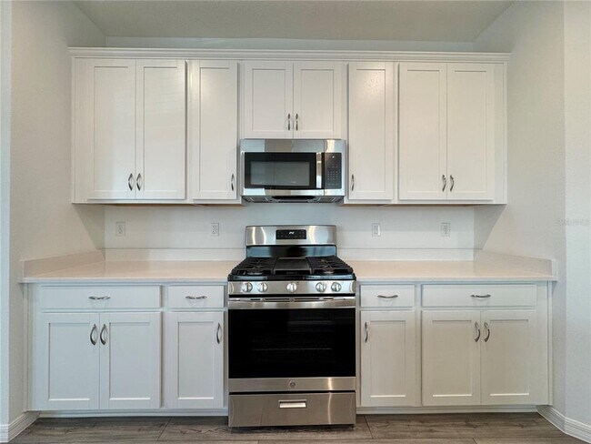 Building Photo - 313 Platform Ln