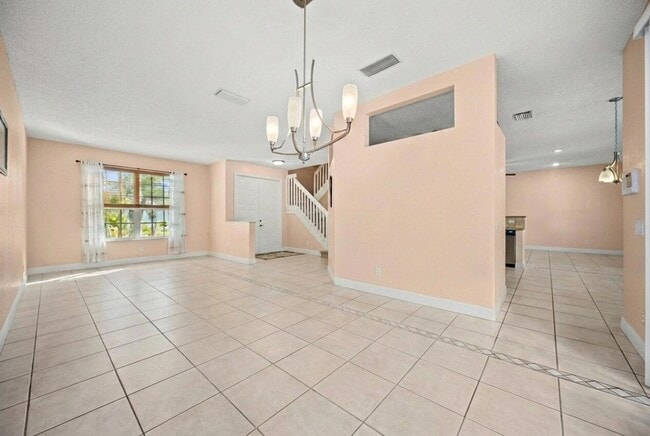 Building Photo - 18051 Rhumba Way