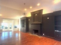 Building Photo - 23 Gay Dr