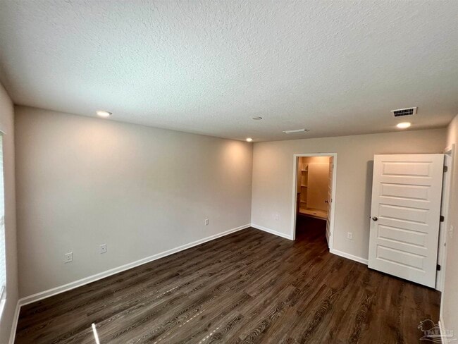 Building Photo - 4119 Whitetail Ln