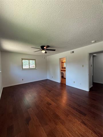 Building Photo - 935 Golden Trophy Dr