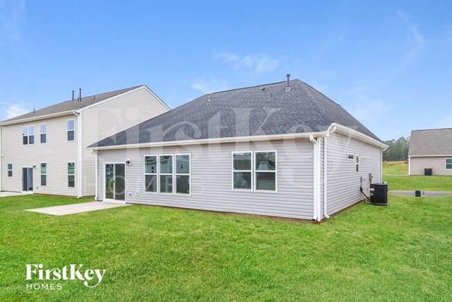 Building Photo - 204 Stonefence Dr