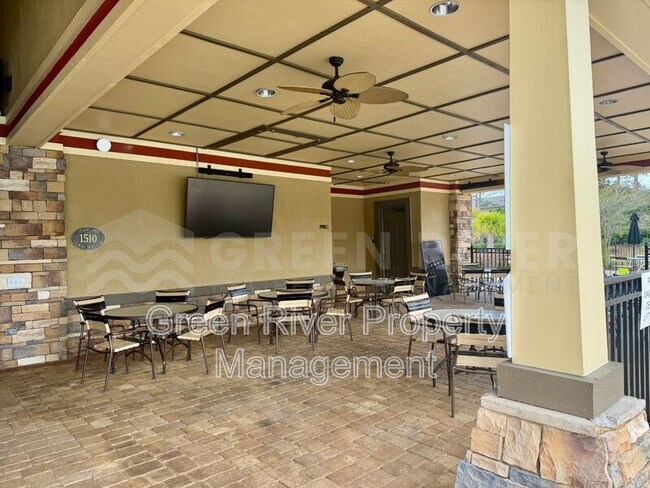 Building Photo - Calming Water Dr 1500