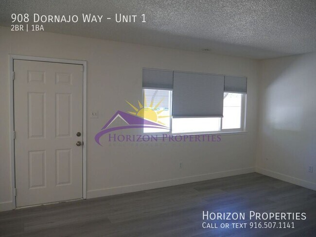 Building Photo - 908 Dornajo Way