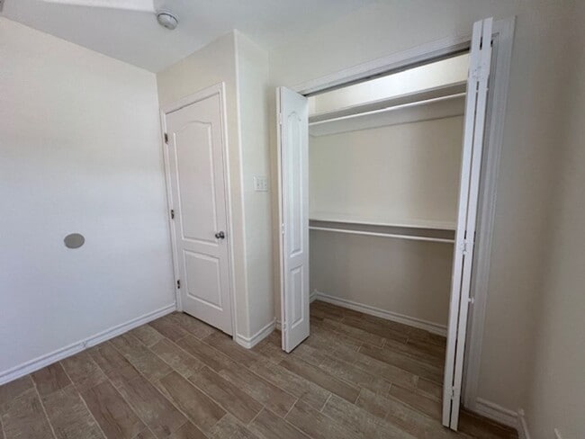 Building Photo - Availability at Ranchway!