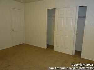 Building Photo - 153 Hinge Chase