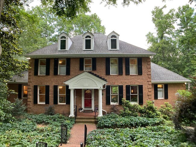 Primary Photo - Executive Home in The Heart of Chapel Hill!