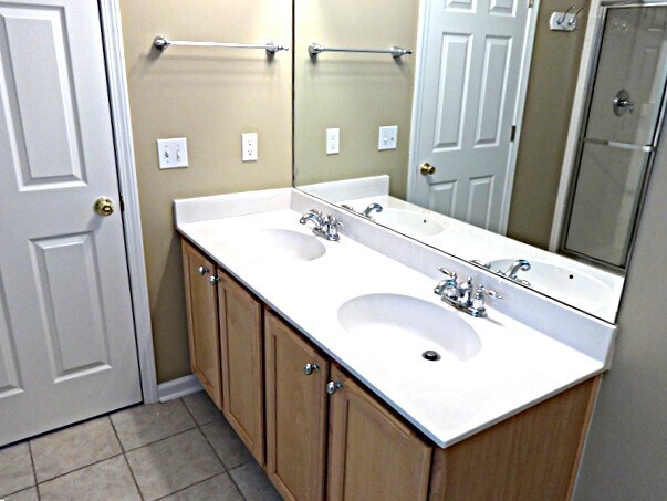 Building Photo - 44 Godley Park Way