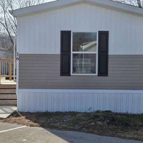 Building Photo - 7803 St Andrews Church Rd