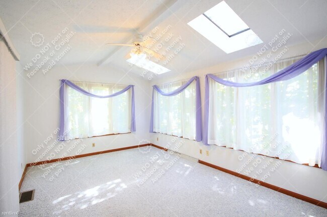 Building Photo - 6 br, 2.5 bath House - 5303 OH-257 St