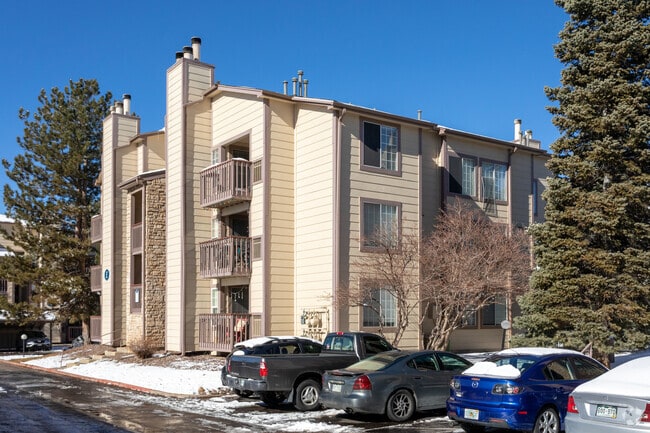 Building Photo - Chestnut Ridge