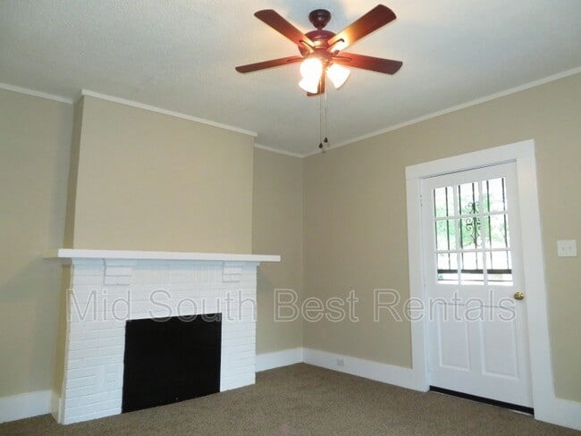 Building Photo - 3221 Choctaw Ave