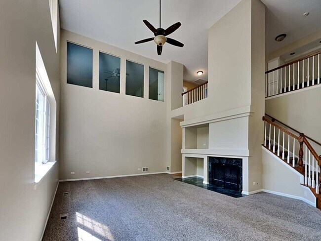 Building Photo - 7401 Brentwood Ln