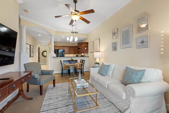 Building Photo - 13941 Clubhouse Dr