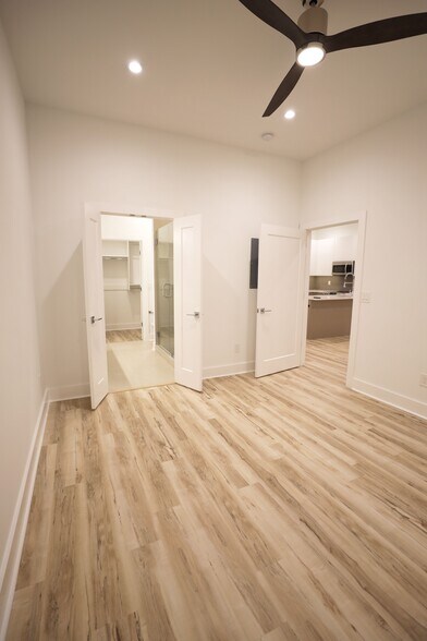 Main room - 1155 Custer Ave SE