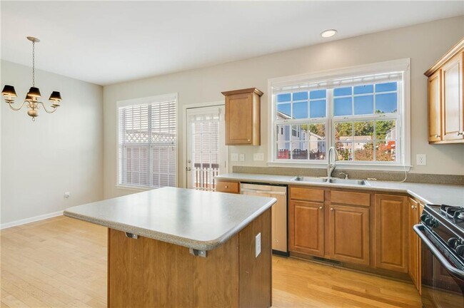 Building Photo - 1305 Greychurch Way