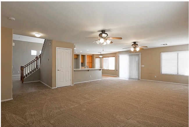 Building Photo - Four bed / Three bath - Premium Corner Lot...