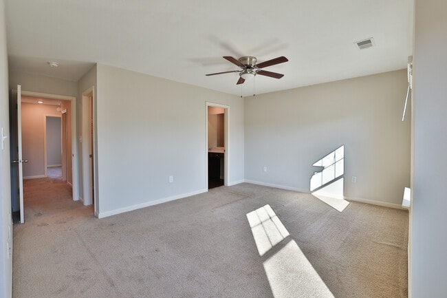 Building Photo - 6393 Rainbow Row