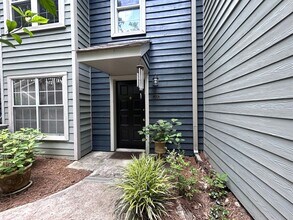 Building Photo - North Druid Hills Hidden Gem!  2 Bed - 2 Bath Near Emory, Available Late July!