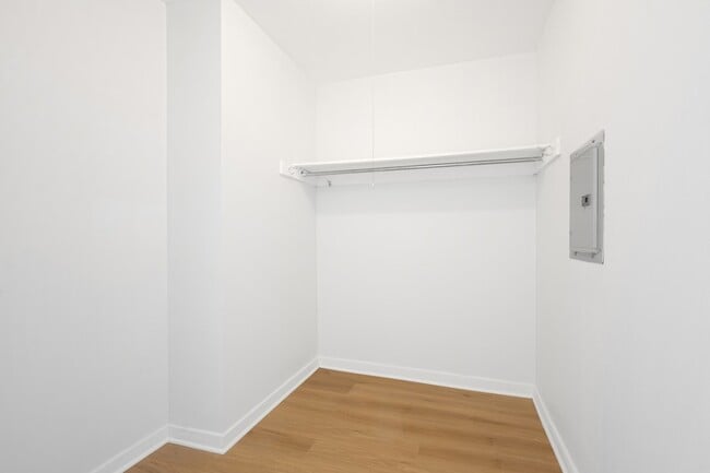 Building Photo - 655 W Irving Park Rd