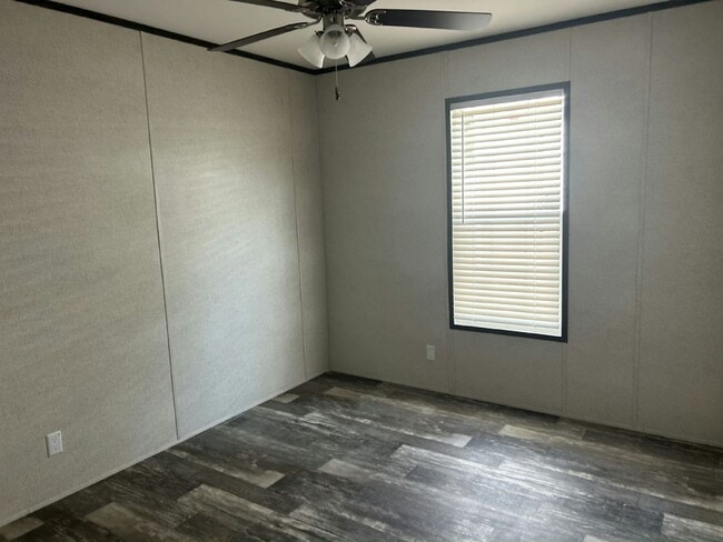 Building Photo - 14259 Isoba Ct