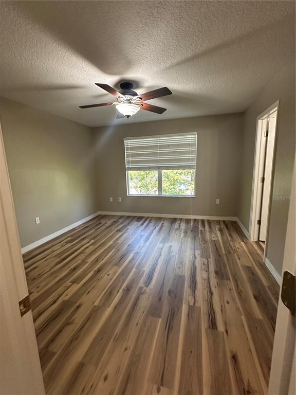 Building Photo - 11618 Mango Ridge Blvd