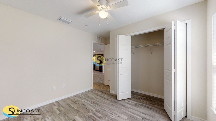 Building Photo - 9106 N Travis Dr