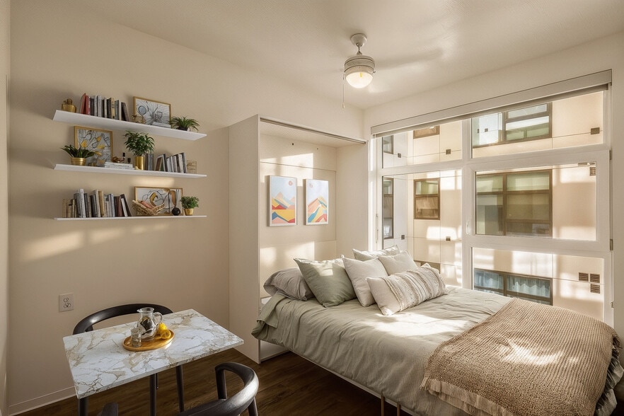 Building Photo - Derby Slabtown