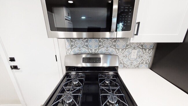 Building Photo - Herradura Villas-1008 (1&amp;2)