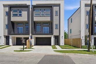 Building Photo - 5507 Hershe St