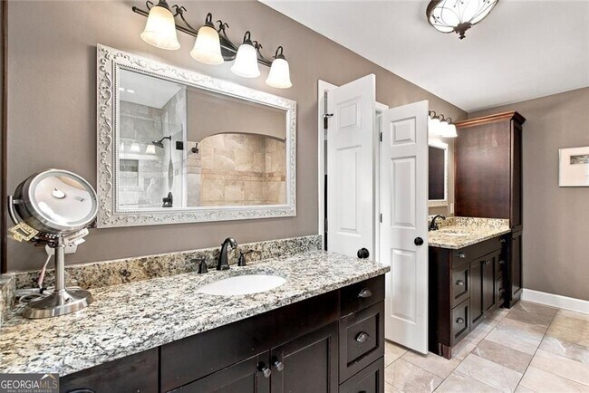 Building Photo - 4964 Buckline Crossing