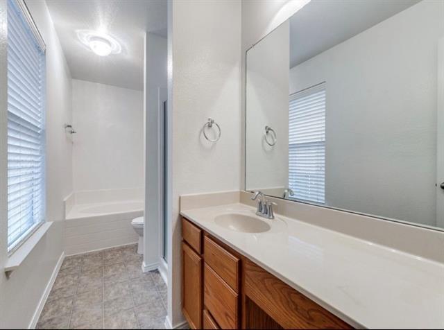 Building Photo - 2001 Lake Trail Dr