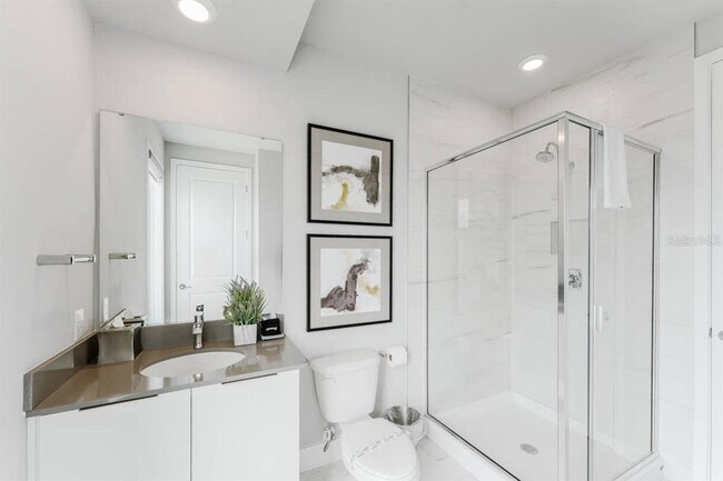 Building Photo - 7760 Sandy Ridge Dr