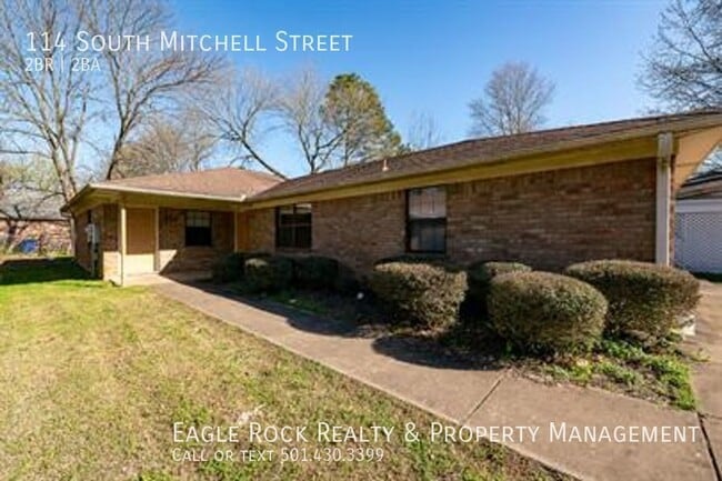 Primary Photo - 114 S. Mitchell St. Conway AR 72034