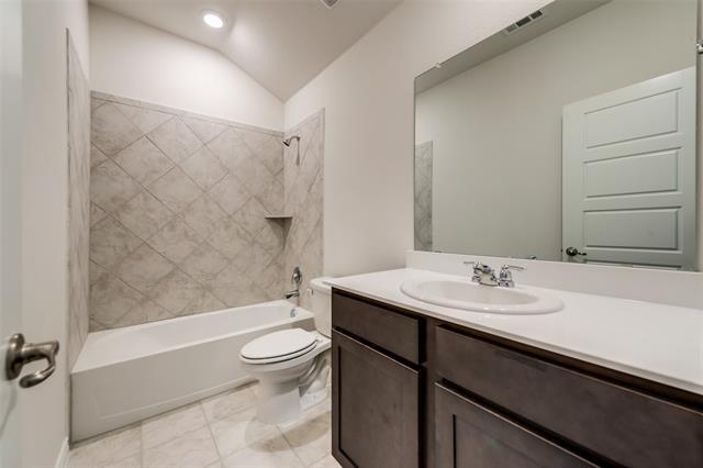 Building Photo - 6333 Crownmere Dr