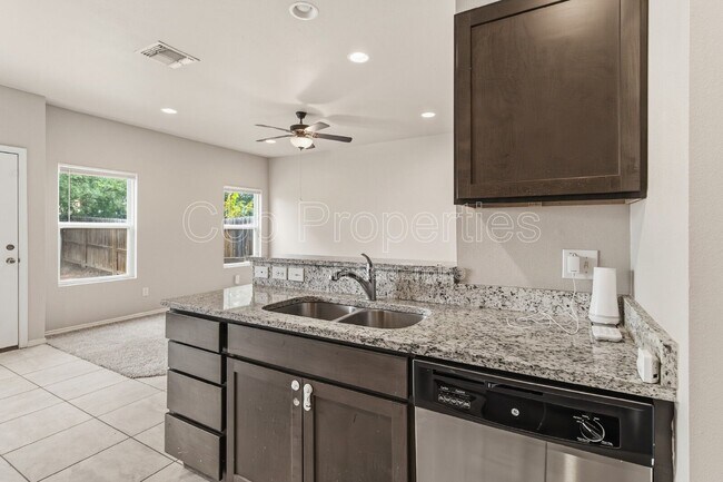 Building Photo - 11103 Belair Dr