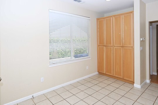 Building Photo - 444 Chestnut St,Brentwood