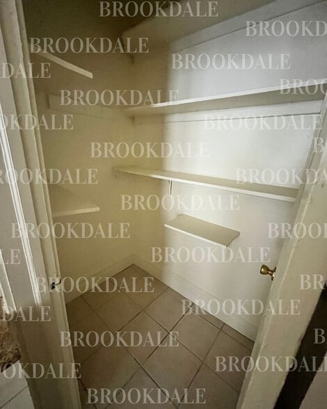 Building Photo - 157 Brookdale Ave