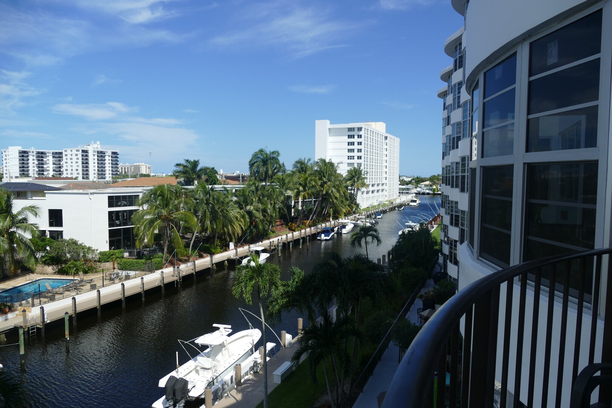 wtareview from balcony - 3051 NE 48th St