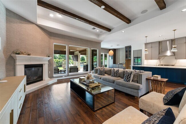 Building Photo - 716 Crestone Stream Dr