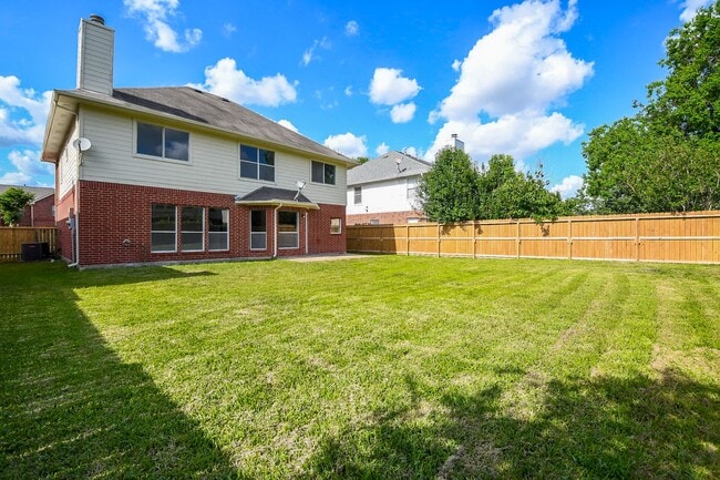 Building Photo - 13619 San Martin Ln