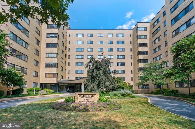 Primary Photo - 3701 Connecticut Ave NW